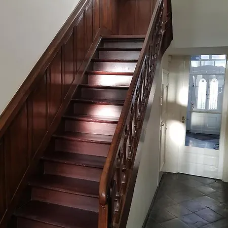 לינה וארוחת בוקר In Monumental House Centre
