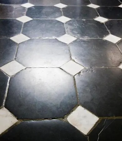 Bed & Breakfast In Monumental House Centre *