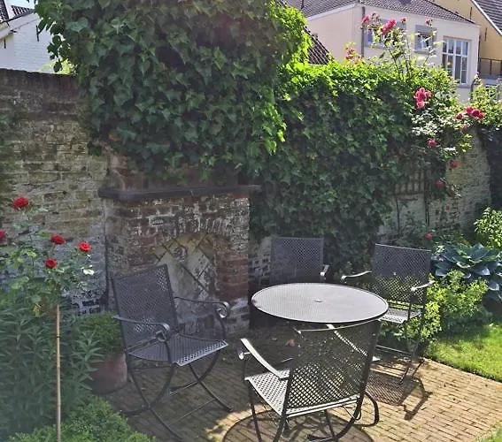 In Monumental House Centre Bed & Breakfast Maastricht