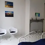 Frühstückspension In Monumental House Centre Maastricht